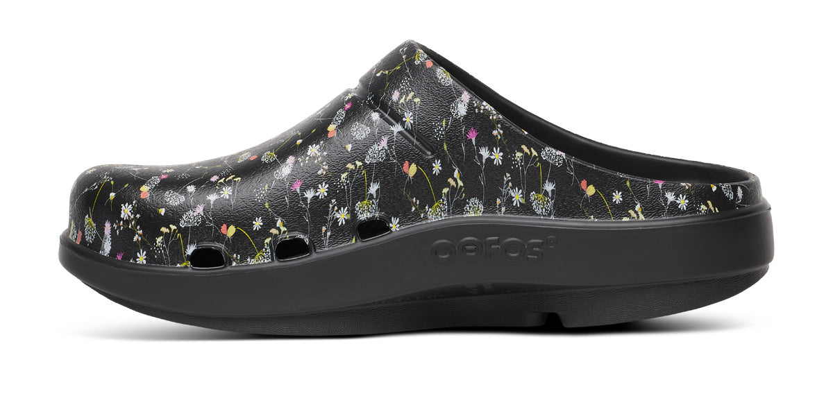 Women'S OOcloog Limited Edition Clog - Meadow - Image 4