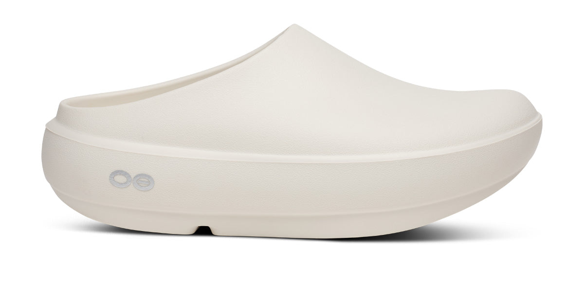 Alternative view of Women'S Cloog PLUS Clog - Chalk