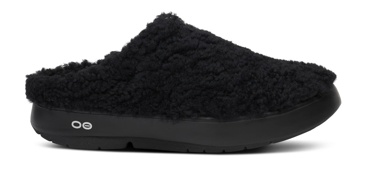 Alternative view of Women'S OOcoozie Sherpa Mule - Black