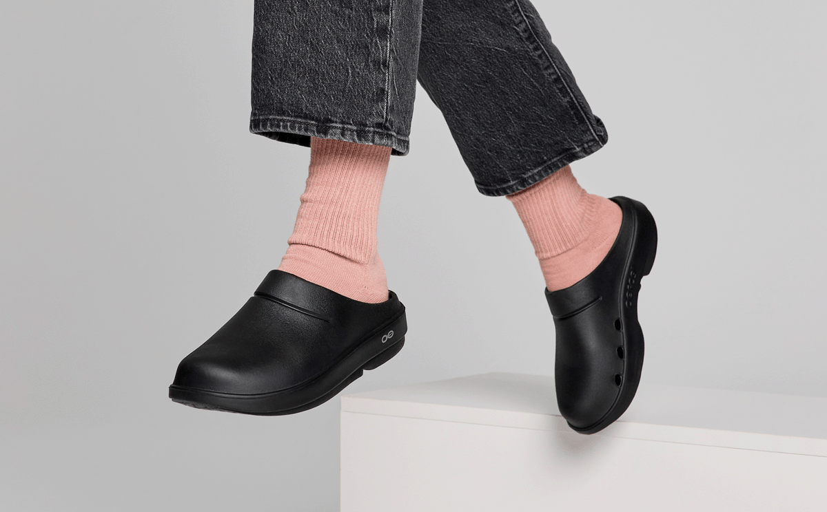 Women'S OOcloog Clog - Black - Image 8